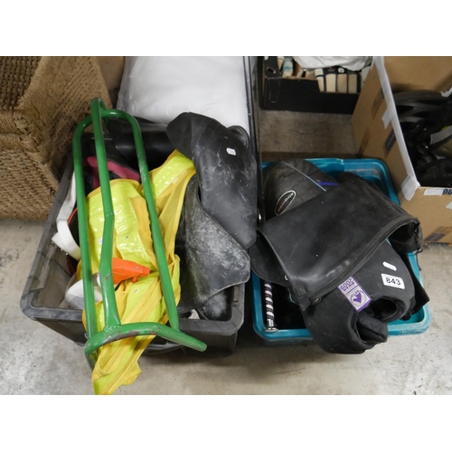 843 - 2 BOXES OF EQUESTRIAN ITEMS