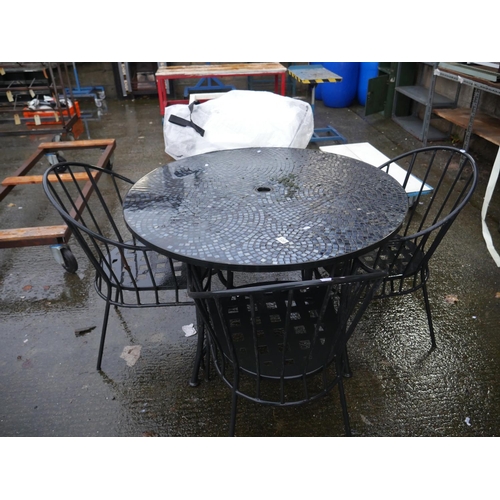 100 - GARDEN TABLE & 4 CHAIRS