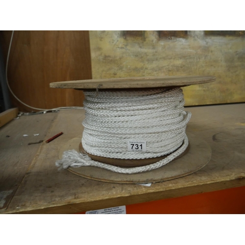 731 - ROLL OF ROPE