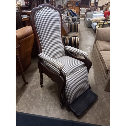 388 - ORIGINAL VICTORIAN RECLINING CHAIR