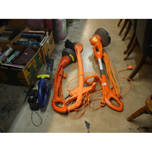 614 - LOT OF STRIMMERS