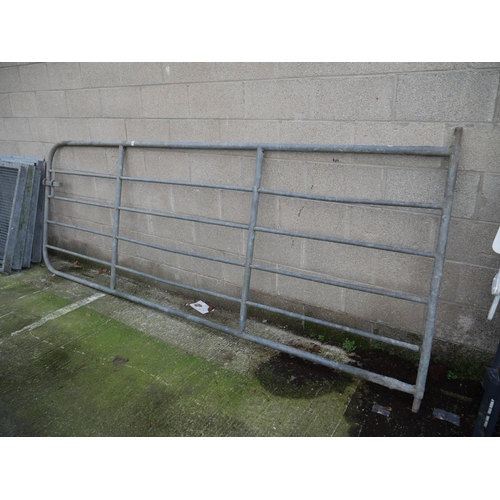 35 - 10 FT FIELD GATE