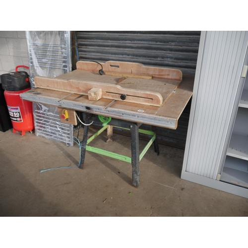 135 - TABLE SAW WORKING