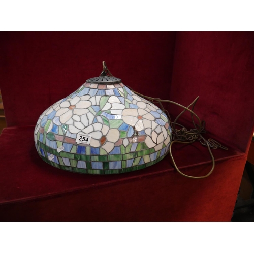 254 - LARGE TIFFANY LIGHT FITTING