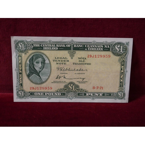 356 - 1971 LADY LAVERY £1 NOTE