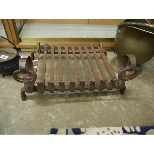 Lot 384       