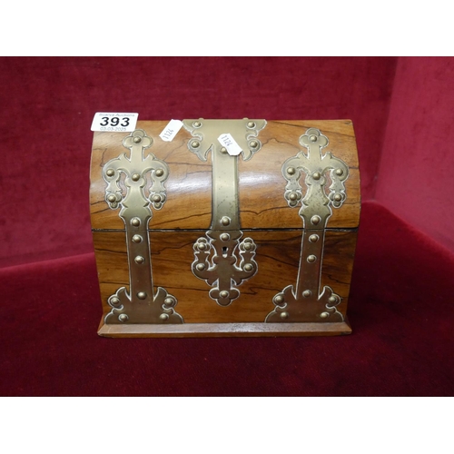 Lot 393       