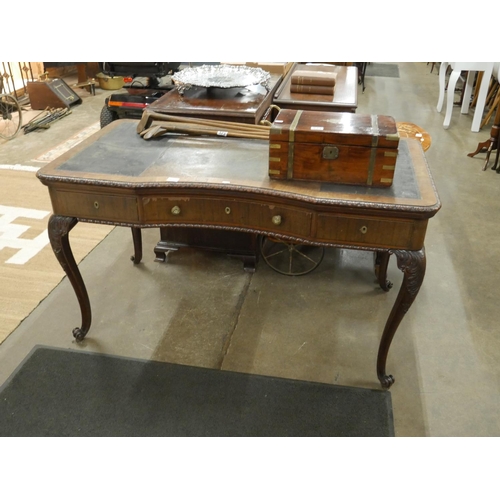 571 - OAK LEATHER TOP DESK ON BALL & CLAW FOOT