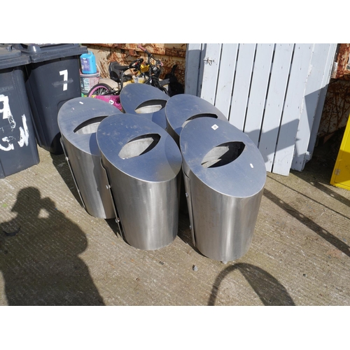 25 - 5 STAINLESS STEEL BINS