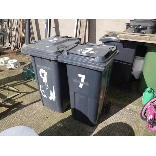 26 - 2 WHEELIE BINS