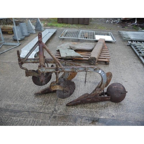 Lot 27        