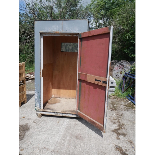 Lot 2         
