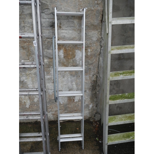191 - ATTIC LADDER