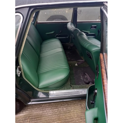 15 - 1969 MORRIS 1800 MARK II 40,000 MILES - STARTING & RUNNING - HAND BRAKE NEEDS ATTENTION, VERY SOUND ... 