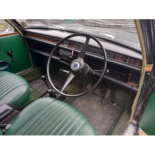 15 - 1969 MORRIS 1800 MARK II 40,000 MILES - STARTING & RUNNING - HAND BRAKE NEEDS ATTENTION, VERY SOUND ... 