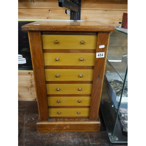 454 - VICTORIAN WELLINGTON CHEST
