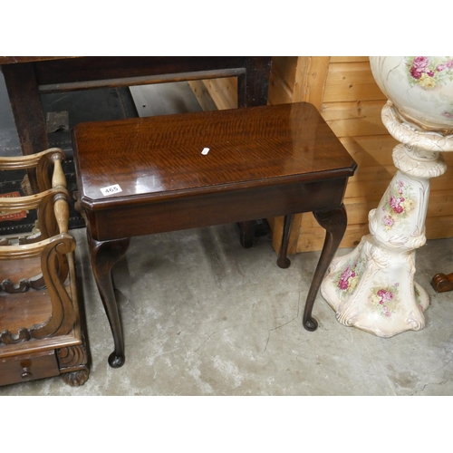 465 - VICTORIAN LAMP TABLE