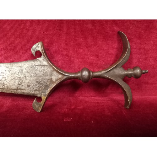 60 - INDIAN DAGGER 17TH CENTURY TOTAL LENGTH 13 INCHES
