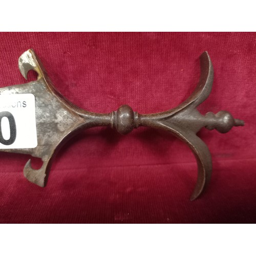 60 - INDIAN DAGGER 17TH CENTURY TOTAL LENGTH 13 INCHES