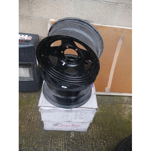 68 - SET OF FORD RANGER RIMS