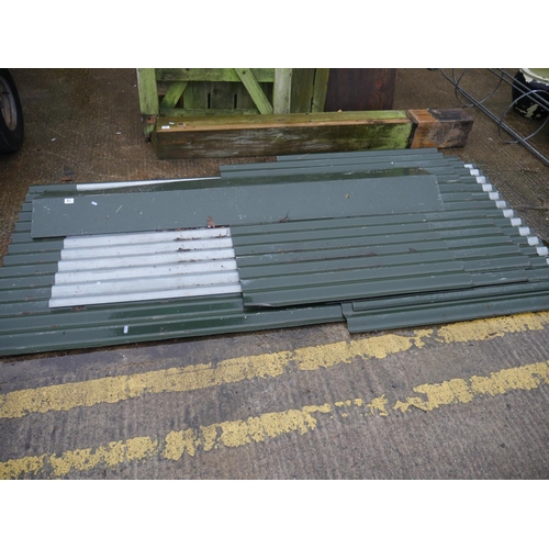 74 - LOT OF CLADDING