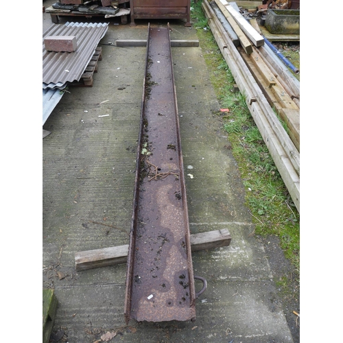 Lot 21        