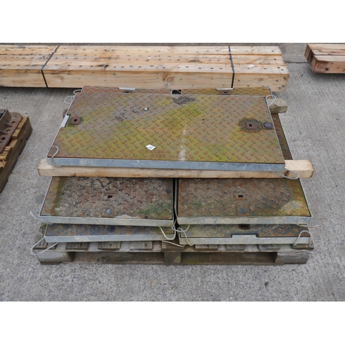 Lot 25        