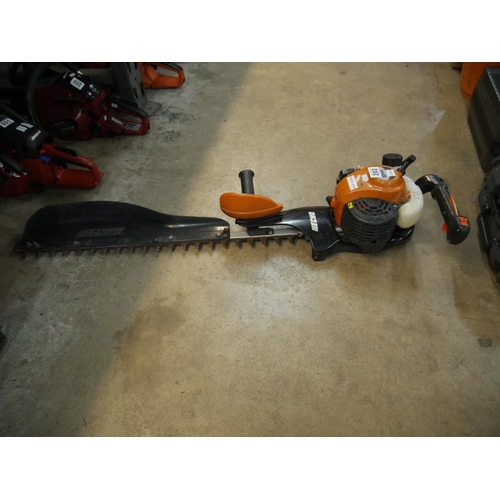 202 - PETROL HEDGE TRIMMER SAS