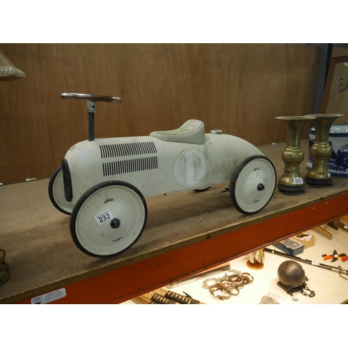 233 - OLD TIN PLATE CAR