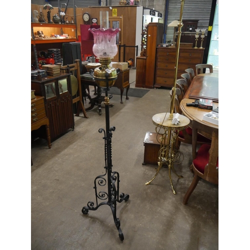 347 - VICTORIAN STANDARD OIL LAMP WITH RUBY SHADE SHADE DAMAGED