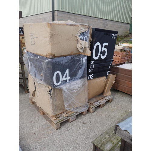 Lot 5         