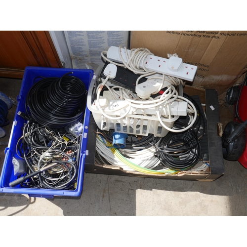 240 - LOT OF ELECTRICAL ITEMS