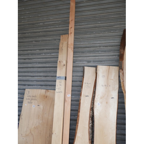 253 - TONGUE AND GROOVE BOARDS PLUS LARCH POST