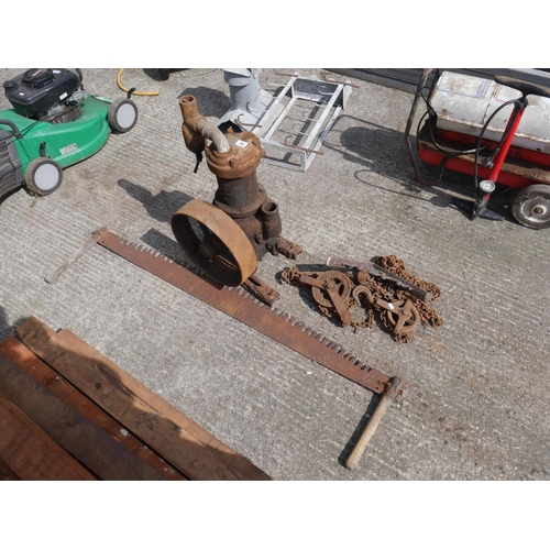 92 - PULLEY BLOCK PLUS WATER PUMP AND CROSS CUT