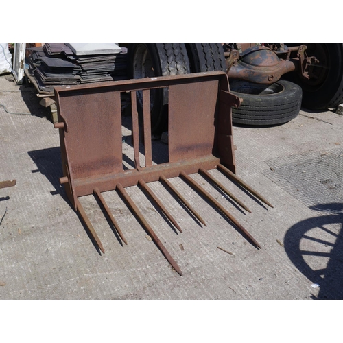 Lot 27        