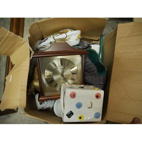 884 - BOX LOT