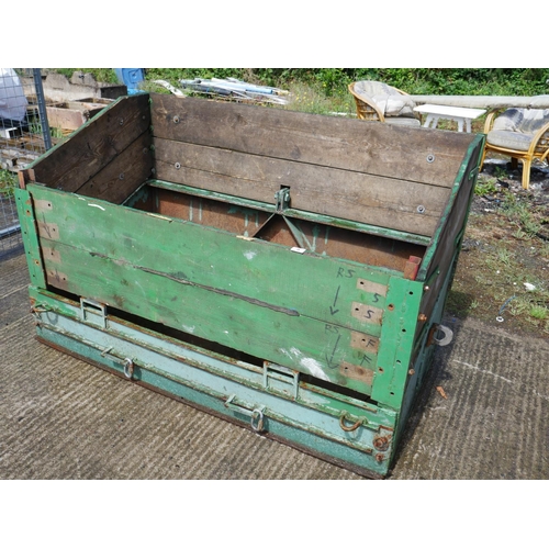 Lot 9         