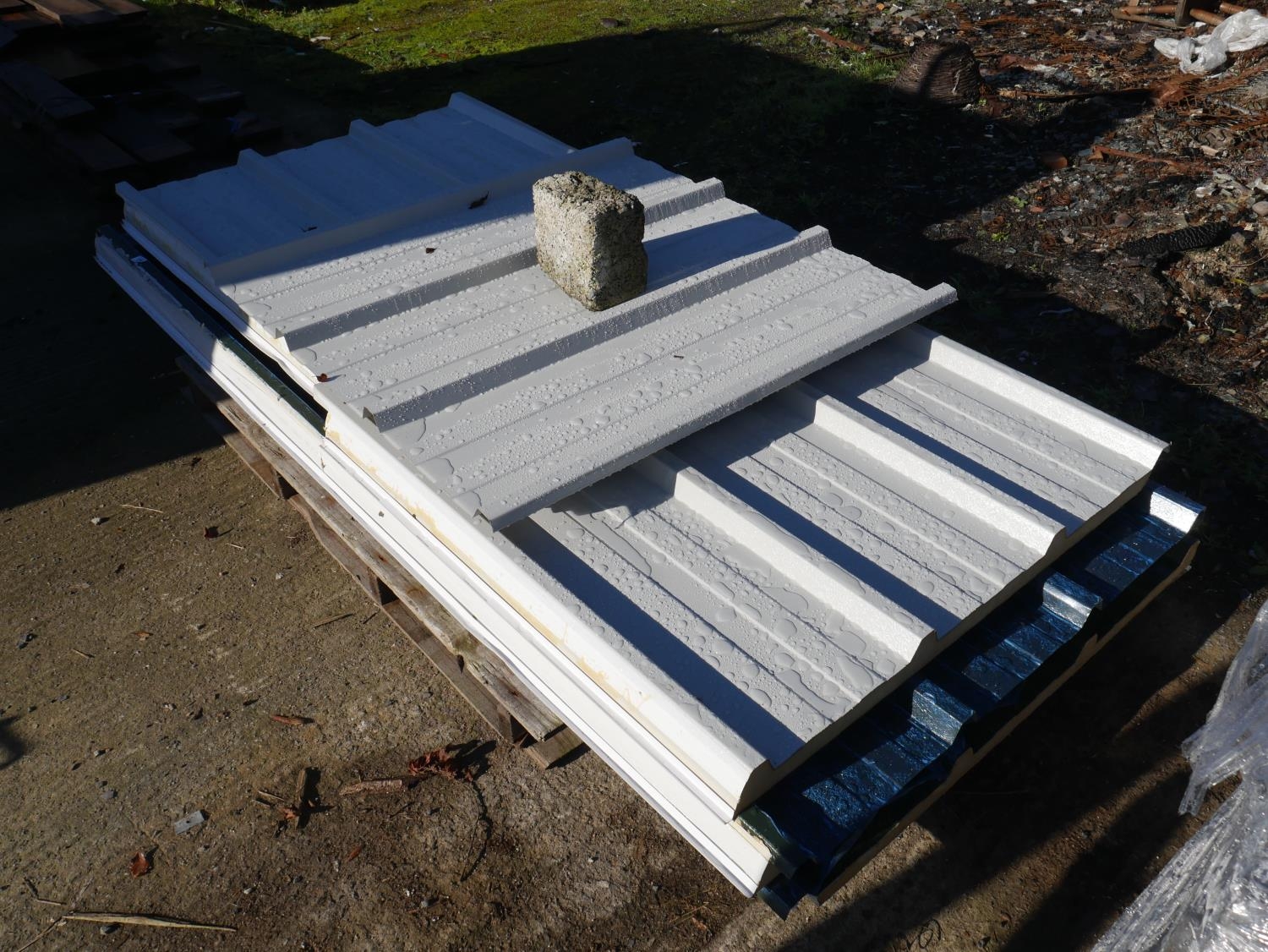 LOT OF CLADDING