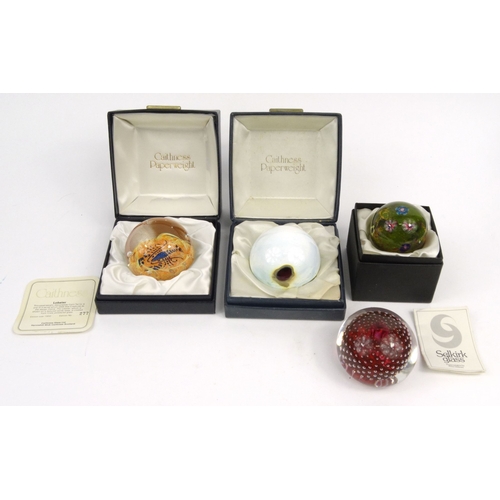 769 - Boxed Caithness lobster paperweight, Selkirk bird design paperweight, and a Webb glass paperweight, ... 