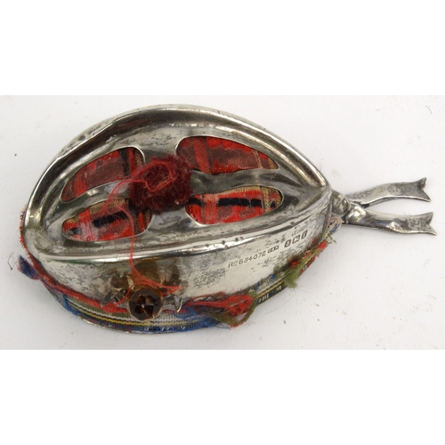 79 - Novelty silver Scottish hat pincushion, C&N Birmingham 1908-09, 9.5cm long