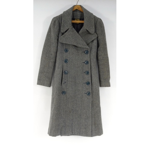 175 - Vintage 1960s Biba ladies tweed coat, with black and gold label, approximately 110cm long