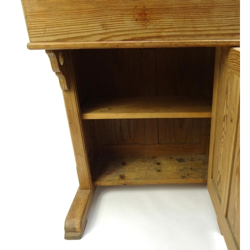 21 - Victorian pitch pine teachers desk/lectern, 100cm high x 72cm wide x 58cm deep