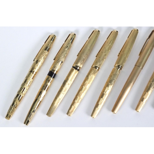 82 - Ten gold plated Parker fountain pens, each 13cm long