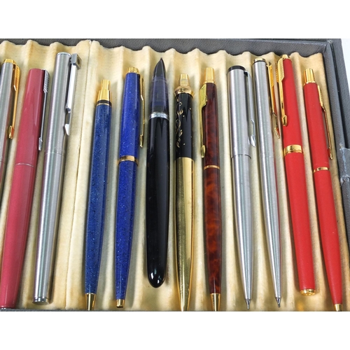 80 - Parker Pen display box with a large selection of Parker ballpoint pens