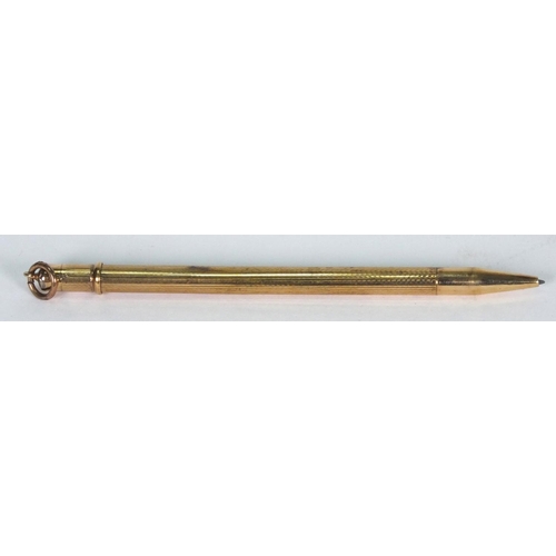 102 - 9ct gold propelling pencil, 9cm long