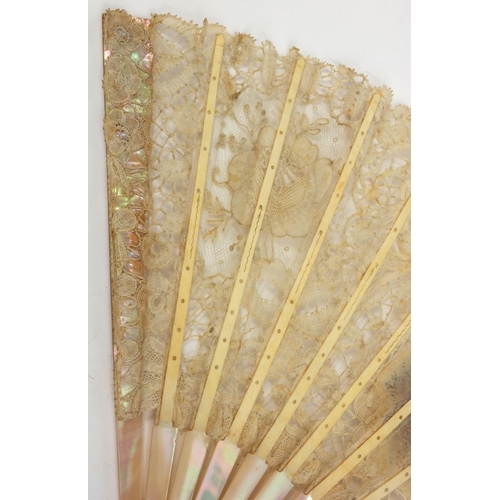 164 - Selection of lady's fans including ostrich fan, mother of pearl and a boxed hand painted mother of p... 