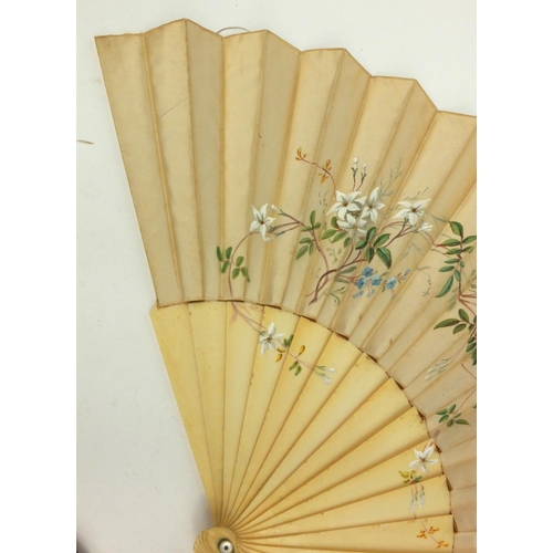 163 - Selection of fans including a mother of pearl example, some in boxes, the largest 40cm long