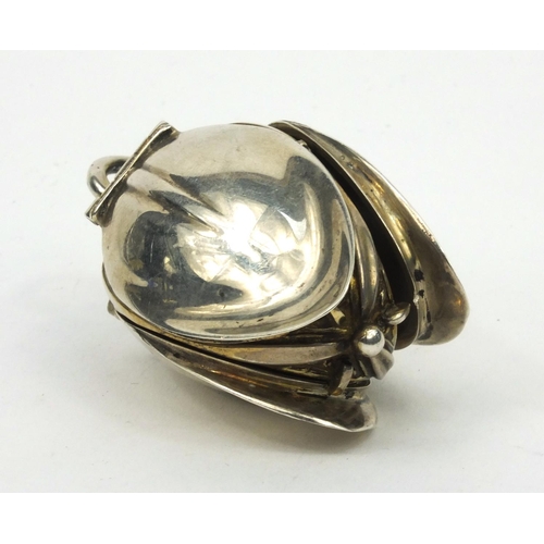 1301 - Novelty silver tulip lady's watch, SJHC London 1982, 6cm high, approximate weight 55.0g