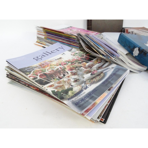 500 - Large collection of Royal Doulton Gallery Collectors' Club magazines