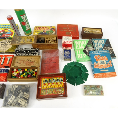 473 - Box of vintage toys and board games including What Can It Be, Lotto, chess, tiddlywinks, etc